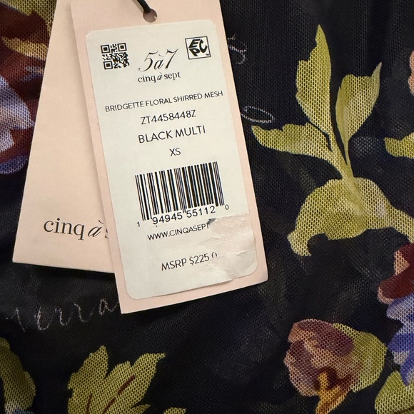 Cinq a Sept Bridgette Mesh Turtleneck Size XS NEW - Picture 3 of 3